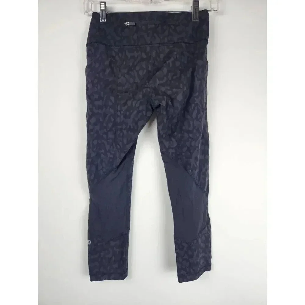 Lululemon Pace Revival Camo Tights Size 4.